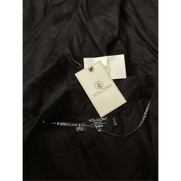 New. Volcom black kimono top. Small. Retails $129 - Picture 8 of 10